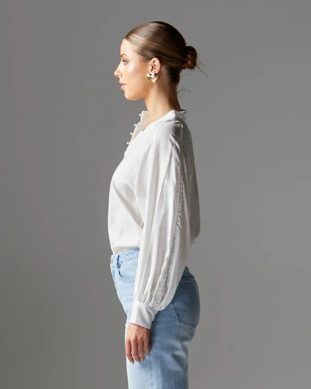 Berry Kiss Blouse - Ivory