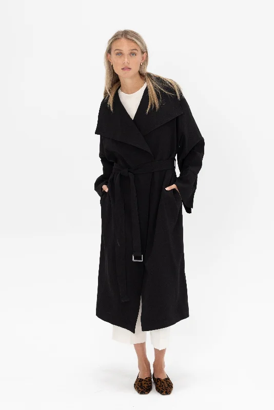 Signature Twill Coat, Black